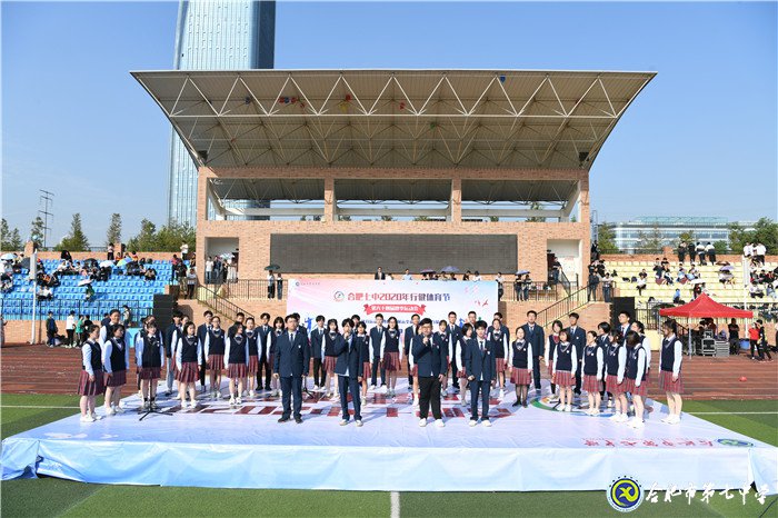 青春作伴歌舞盛  家国在心意气扬(图9)