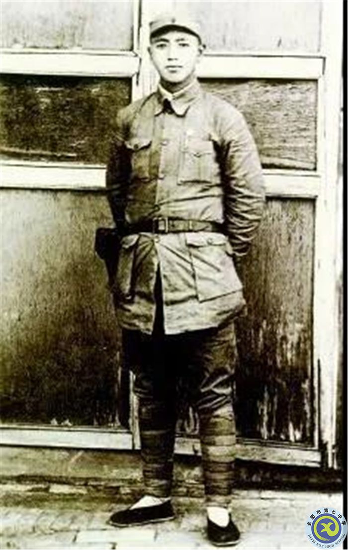 △参与创作《三大纪律八项注意》的刘华清.jpg △参与创作《三大纪律八项注意》的刘华清.jpg