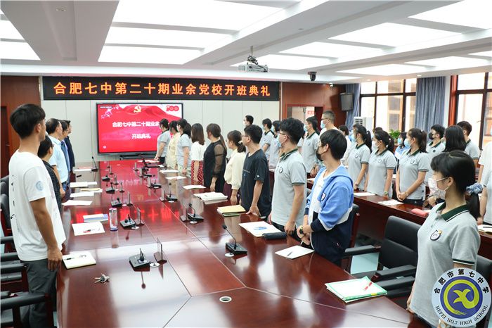 升国旗.jpg 升国旗.jpg