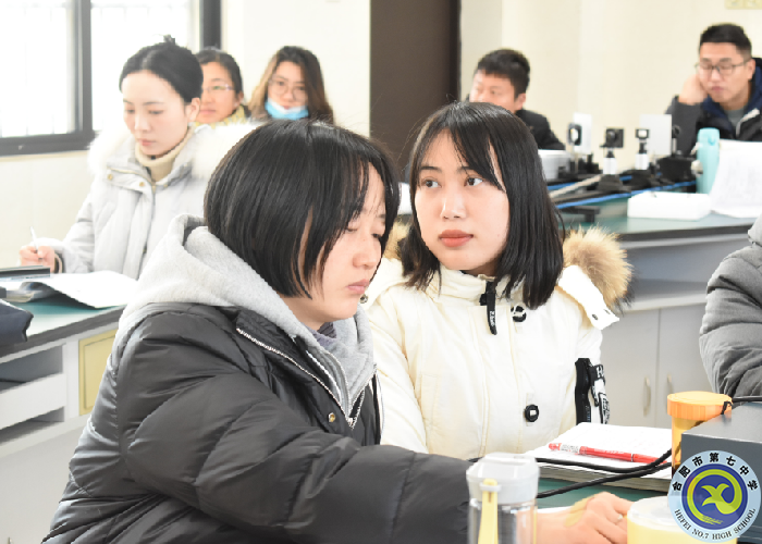 合肥七中开展物理实验教学专题教研活动(图5) 合肥七中开展物理实验教学专题教研活动(图5)