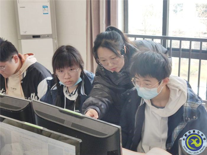 合肥七中高一技术备课组“大研讨、大交流”研讨课活动(图2)