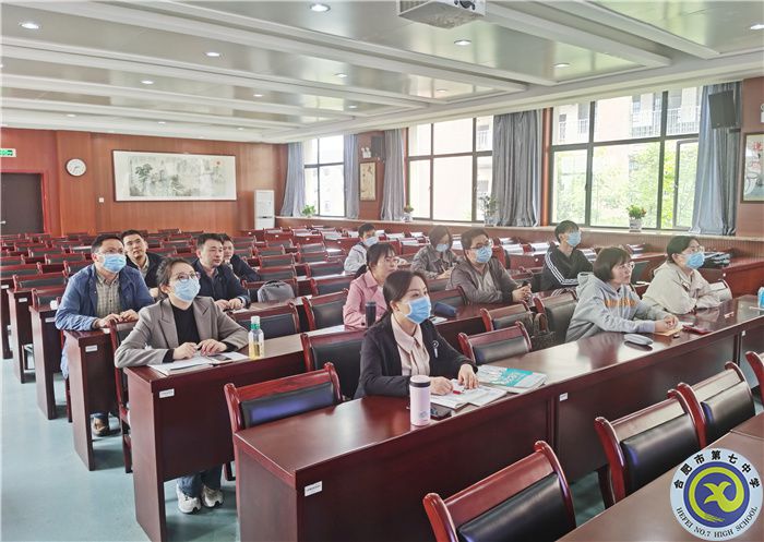 数学组1.jpg 数学组1.jpg