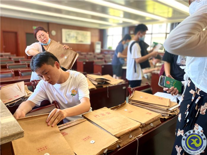 精准服务践使命，关爱学生助成长(图2)