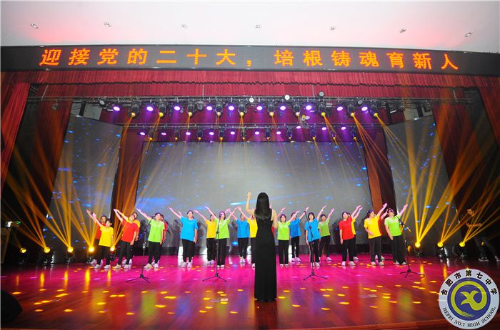 合唱团1.jpg 合唱团1.jpg