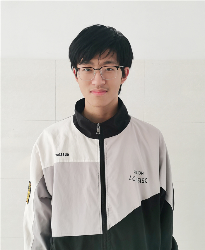 许定坤1.jpg 许定坤1.jpg