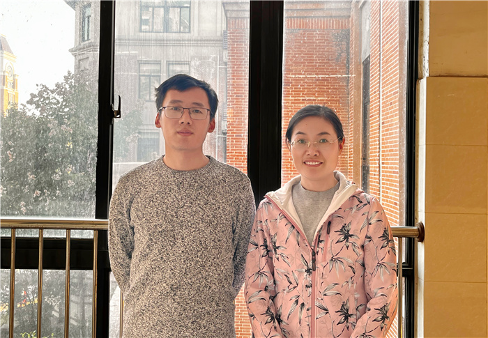 指导老师左:钱良辰,右:代文珍.jpg 指导老师左:钱良辰,右:代文珍.jpg