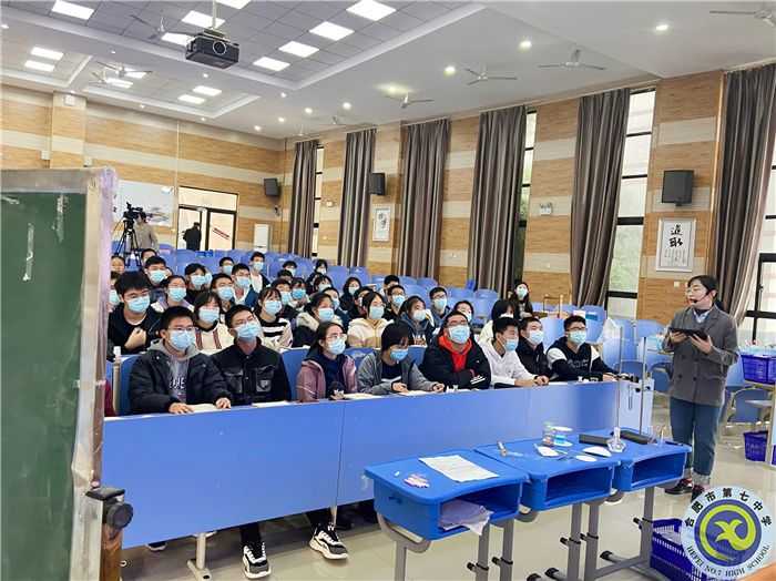 李梦玲.jpg 李梦玲.jpg