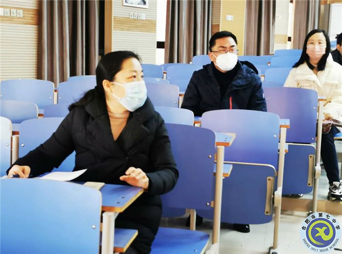 合肥七中第一党支部召开党员发展大会(图3) 合肥七中第一党支部召开党员发展大会(图3)