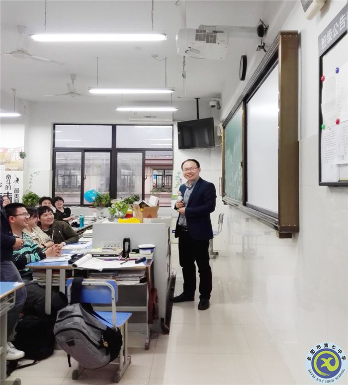 张文圣老师.jpg 张文圣老师.jpg