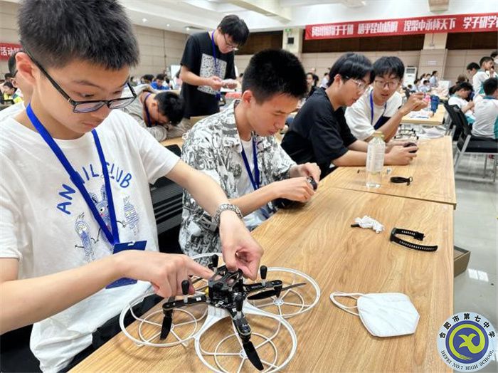 合肥七中无人机代表队斩获佳绩(图3) 合肥七中无人机代表队斩获佳绩(图3)