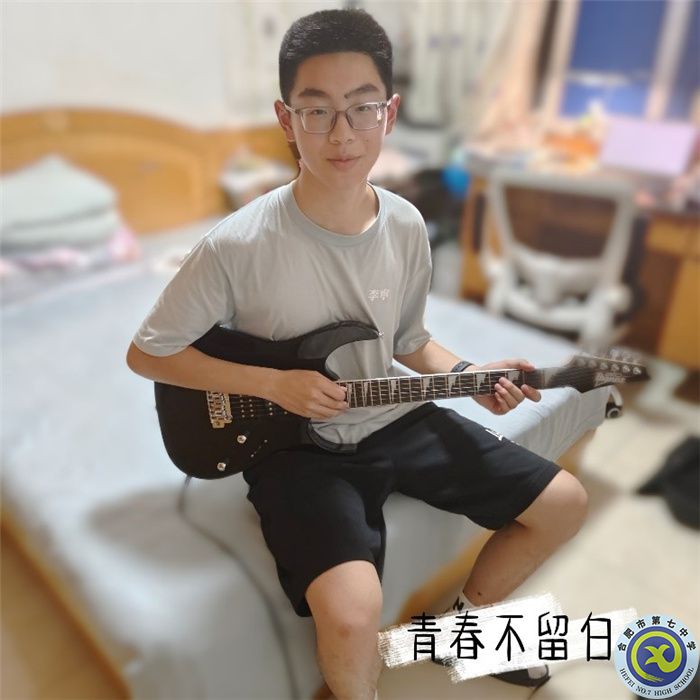 陆景天.jpg 陆景天.jpg