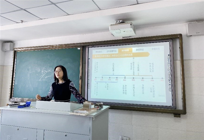 林慧老师.jpg 林慧老师.jpg