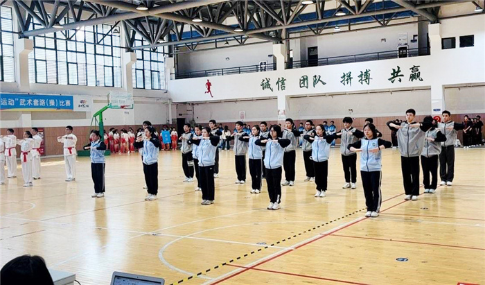 武术获奖新闻2.jpg 武术获奖新闻2.jpg