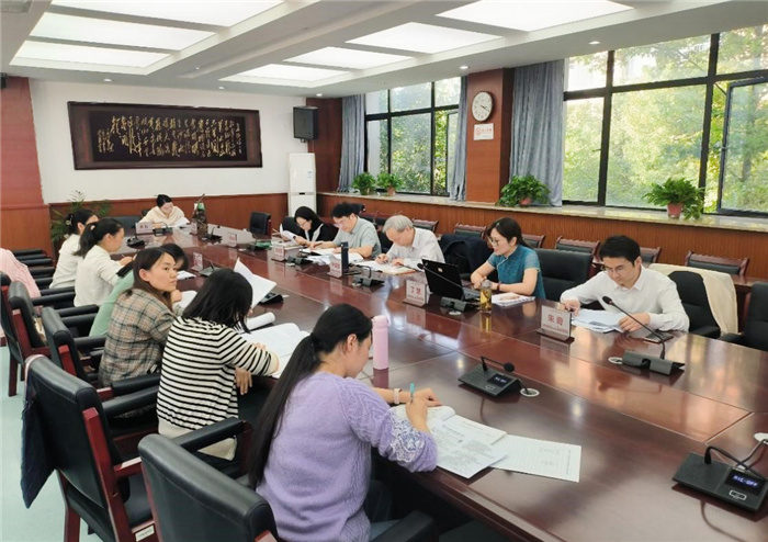 生物省级课题开题2.jpg 生物省级课题开题2.jpg