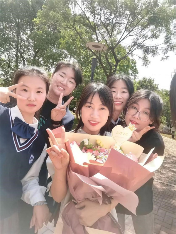 朱道莲.jpg 朱道莲.jpg