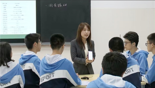 实验教学精品课3.jpg 实验教学精品课3.jpg