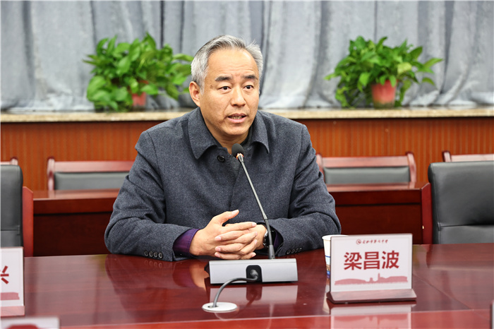 南昌市教育局一行莅临合肥七中调研交流(图5)