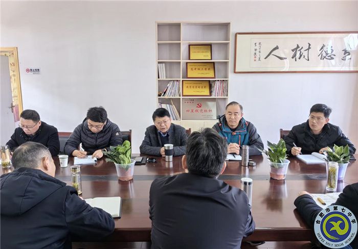 选派干部赴泥河中学2.jpg 选派干部赴泥河中学2.jpg