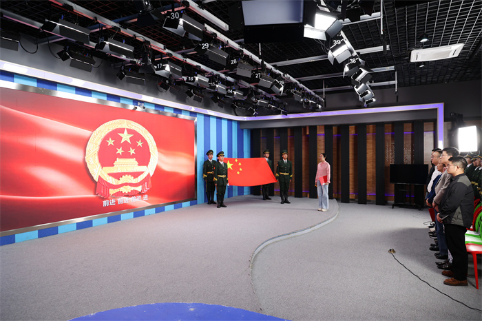 合肥七中成功举办第五届班主任节开幕式暨德育培训主题周活动启动仪式(图1) 合肥七中成功举办第五届班主任节开幕式暨德育培训主题周活动启动仪式(图1)