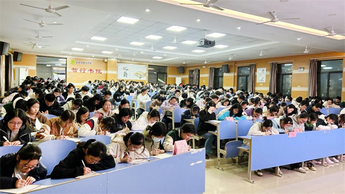 高三英语书写大赛2.jpg 高三英语书写大赛2.jpg