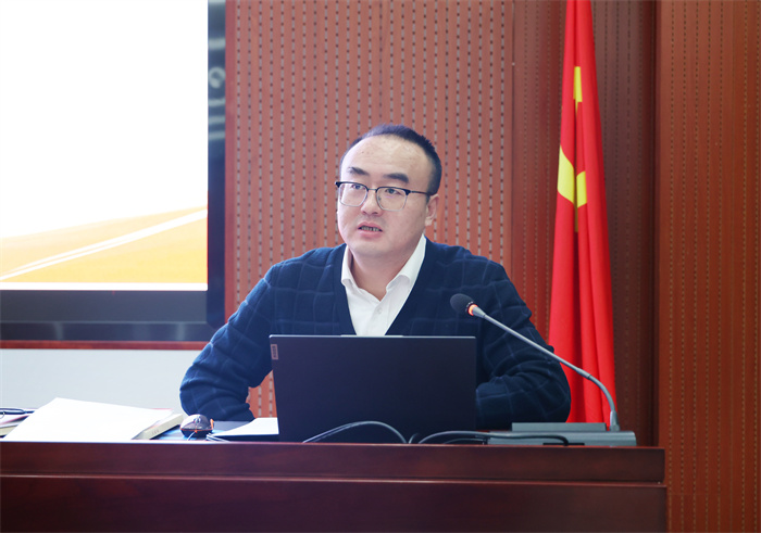 合肥七中召开2024年度第四季度全体党员大会(图7) 合肥七中召开2024年度第四季度全体党员大会(图7)