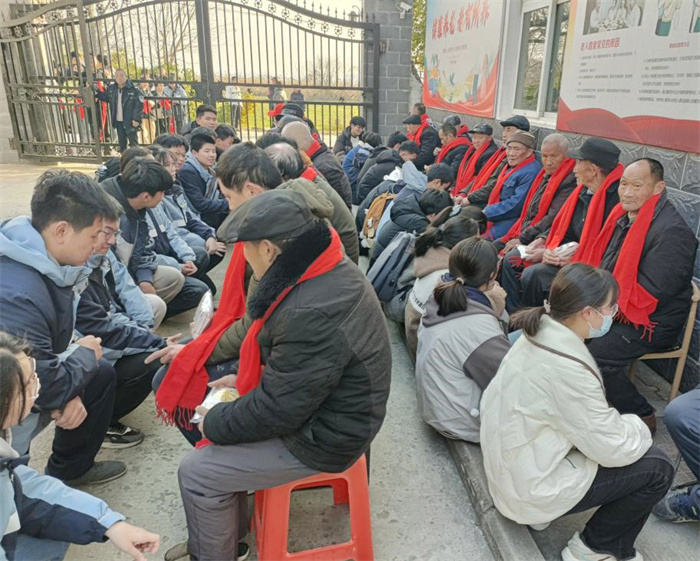 敬老爱心行1.jpg 敬老爱心行1.jpg