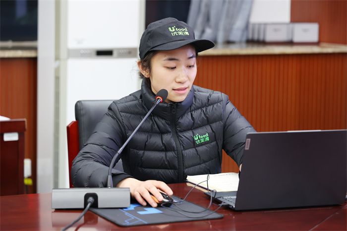 食话实说~ 合肥七中召开食品安全学生座谈会(图2)