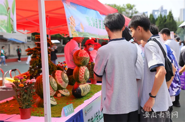 安徽省教育厅：美好生活 劳动创造 合肥七中开展系列劳动实践教育活动(图5)