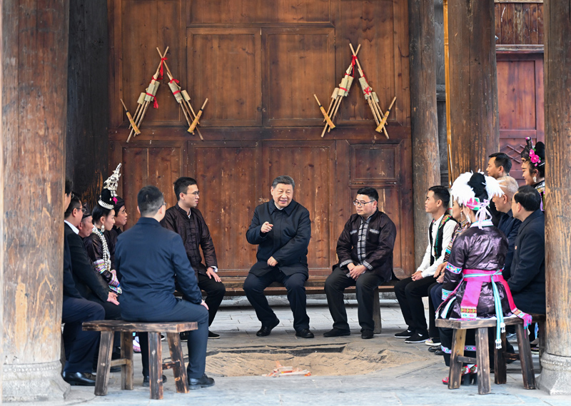 习近平在贵州考察时强调 坚持以高质量发展统揽全局 在中国式现代化进程中展现贵州新风采(图6) 习近平在贵州考察时强调 坚持以高质量发展统揽全局 在中国式现代化进程中展现贵州新风采(图6)