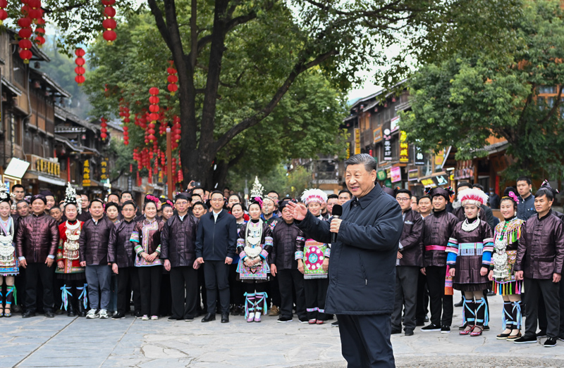 习近平在贵州考察时强调 坚持以高质量发展统揽全局 在中国式现代化进程中展现贵州新风采(图12) 习近平在贵州考察时强调 坚持以高质量发展统揽全局 在中国式现代化进程中展现贵州新风采(图12)