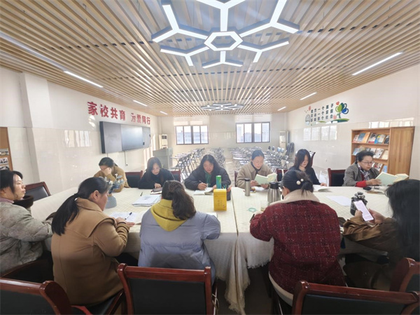 合肥七中第65期家长读书会1.jpg