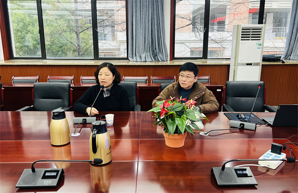 合肥七中召开全体社团指导老师工作会议(图3) 合肥七中召开全体社团指导老师工作会议(图3)