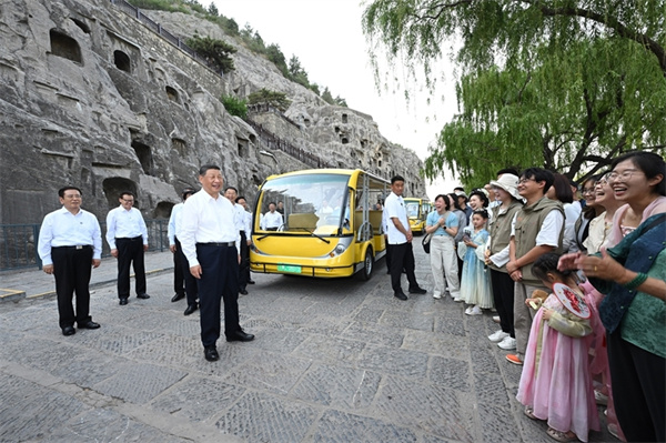 习近平在河南考察时强调 坚定信心推动高质量发展高效能治理 奋力谱写中原大地推进中国式现代化新篇章(图16) 习近平在河南考察时强调 坚定信心推动高质量发展高效能治理 奋力谱写中原大地推进中国式现代化新篇章(图16)