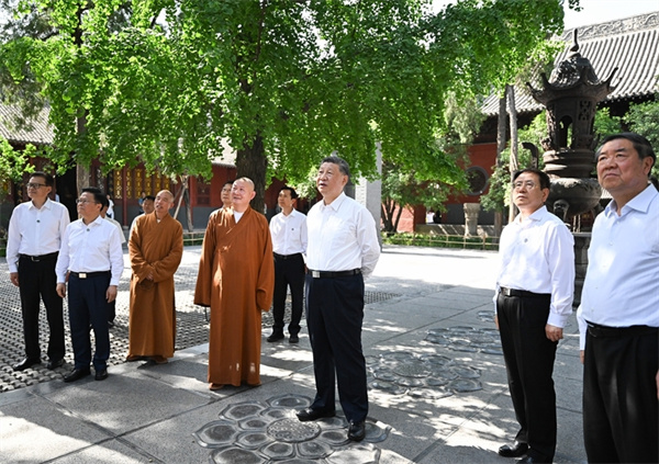 习近平在河南考察时强调 坚定信心推动高质量发展高效能治理 奋力谱写中原大地推进中国式现代化新篇章(图10) 习近平在河南考察时强调 坚定信心推动高质量发展高效能治理 奋力谱写中原大地推进中国式现代化新篇章(图10)